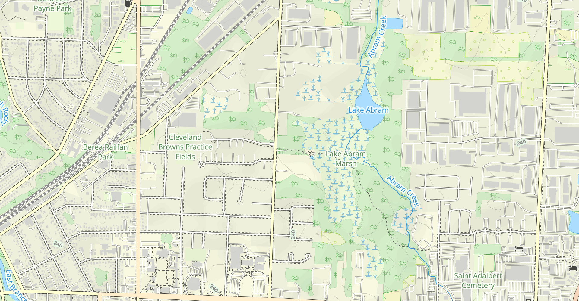 Lake to Lake Trail