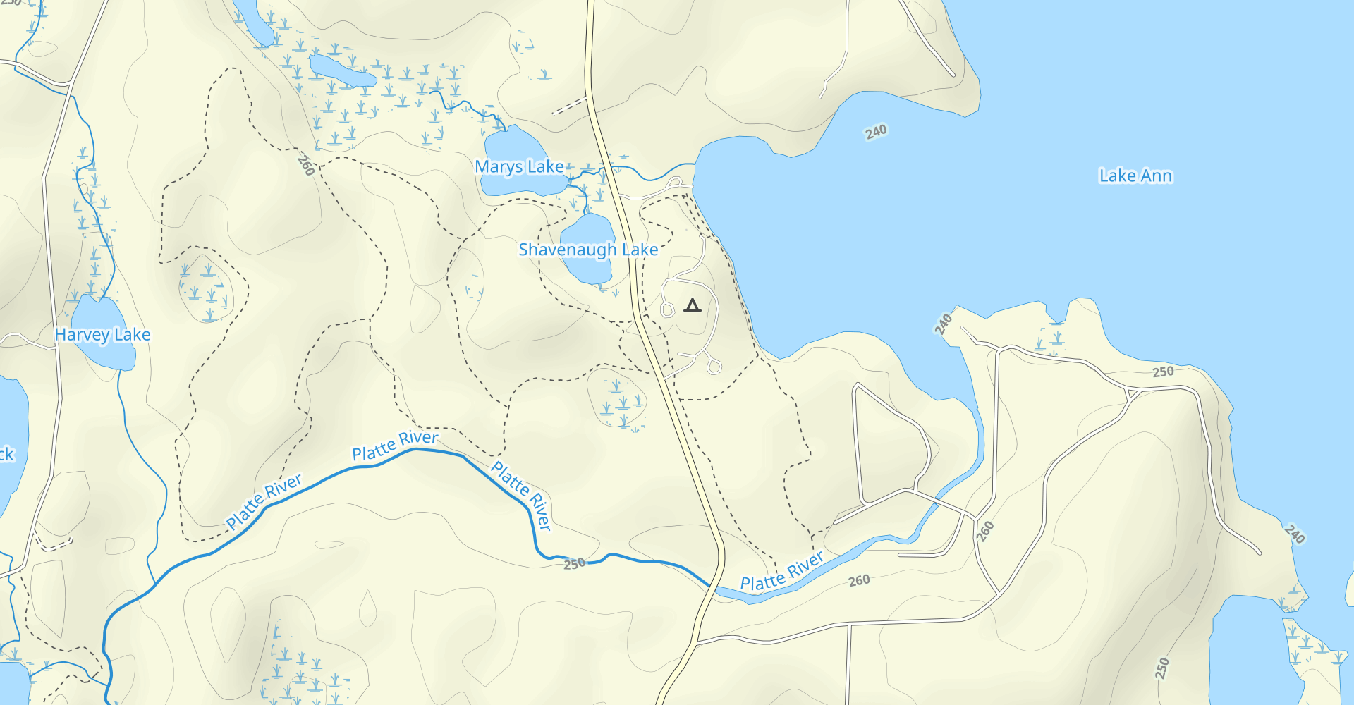 Lake Ann Loop Trail