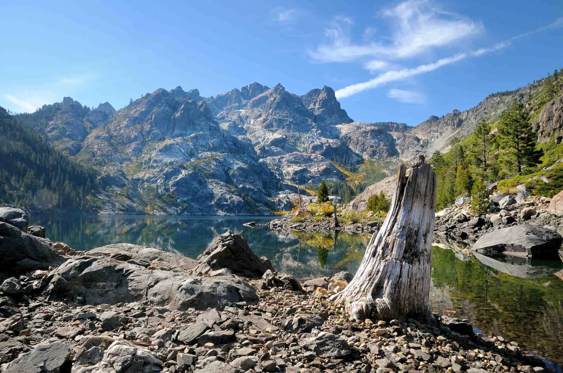 Gold Lakes, Sierra Buttes, 45mi
