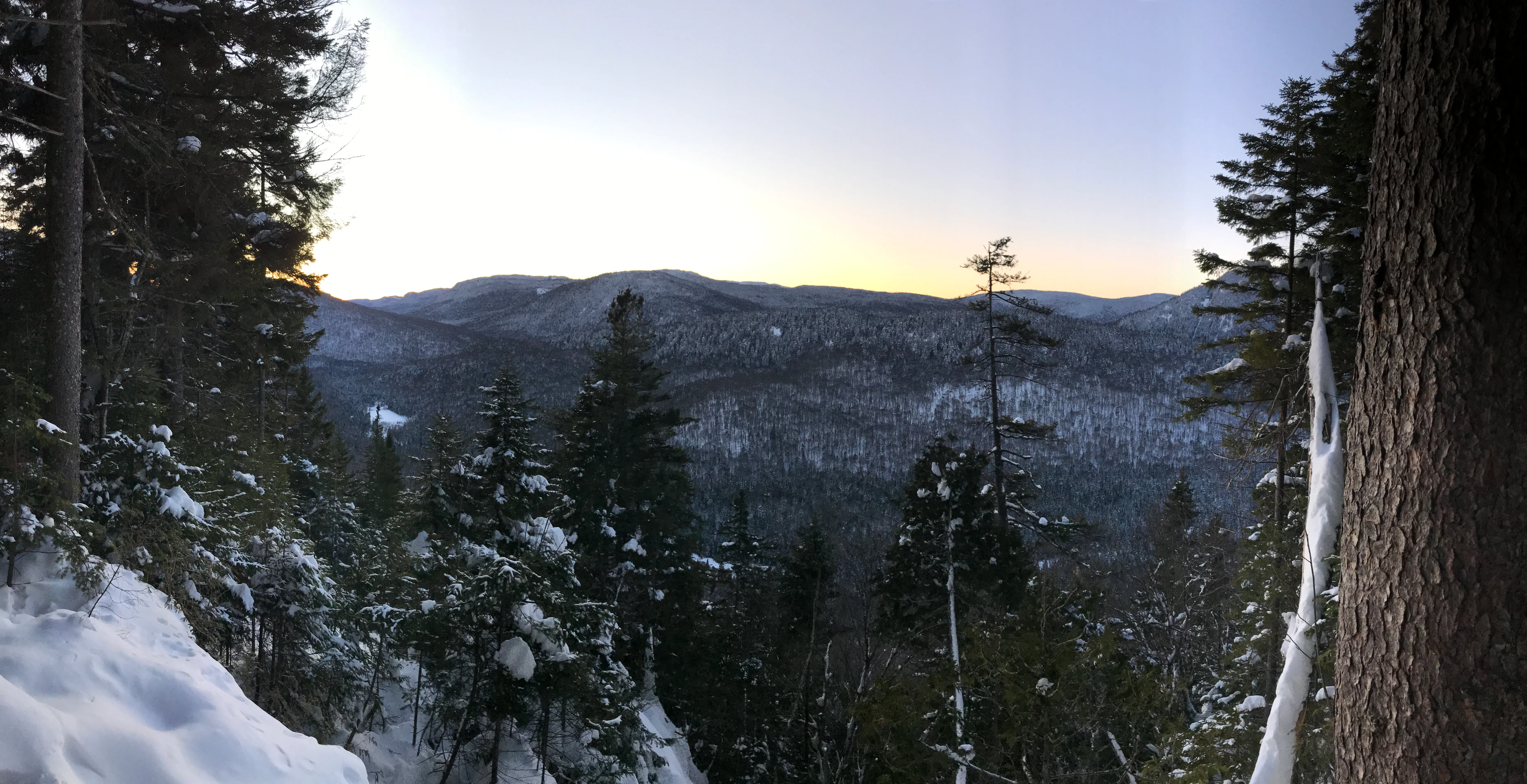 Hike the Les Coulées Trail at Parc Nat'l de la Jacques-Cartier