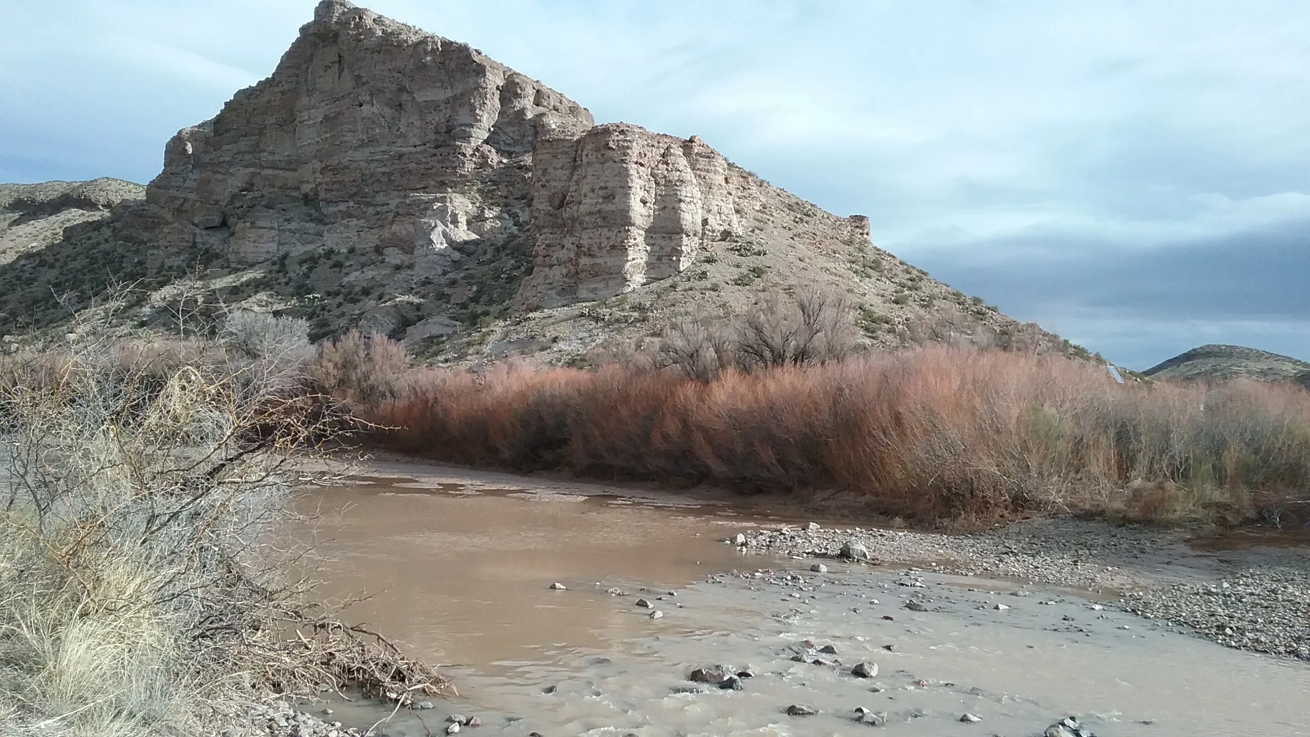 Hike Buckle Bar Canyon