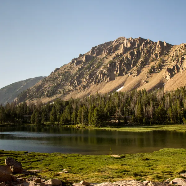 10 Idaho Lakes to Backpack to This Summer