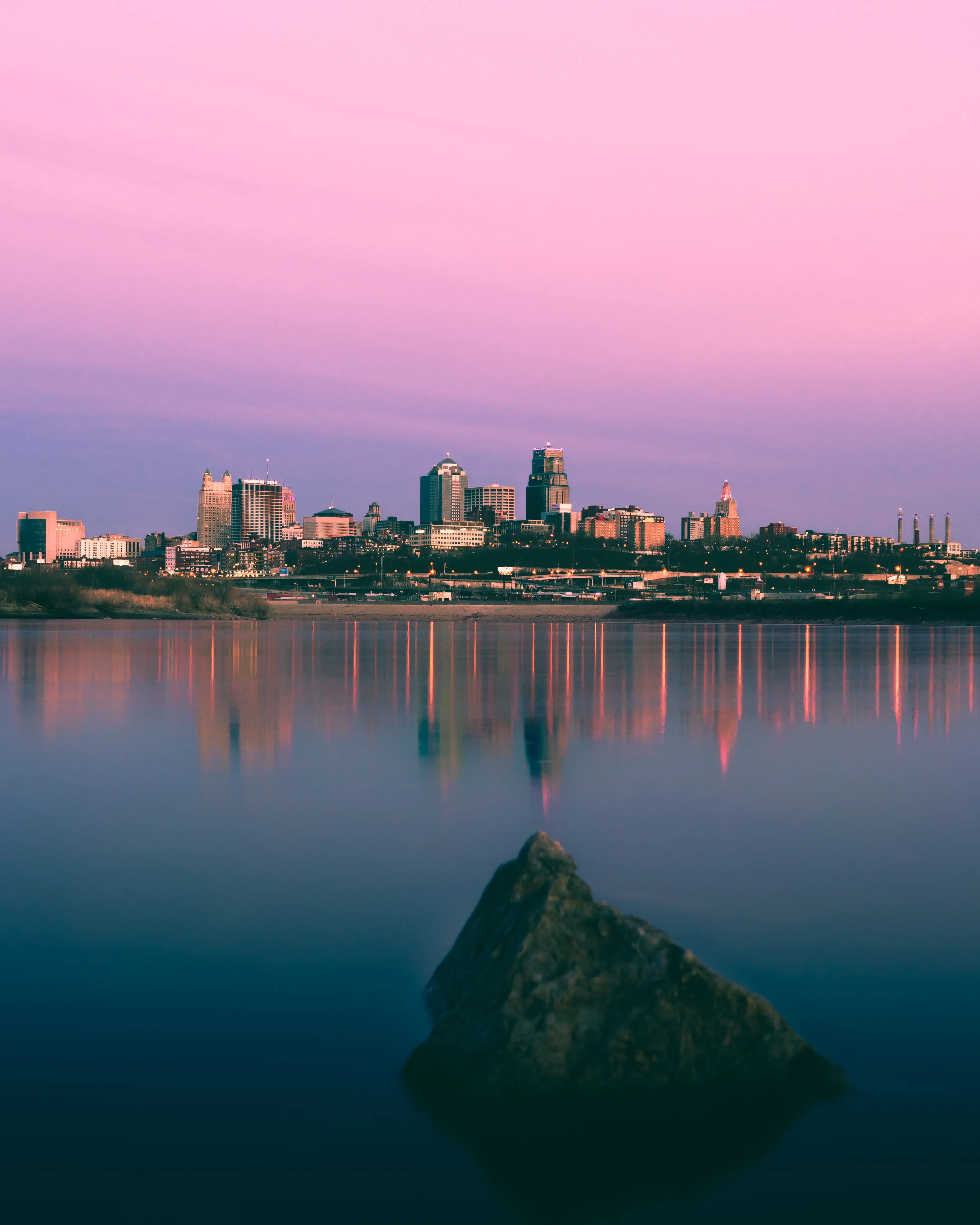 Photograph the Kansas City Skyline via Kaw Point Park 