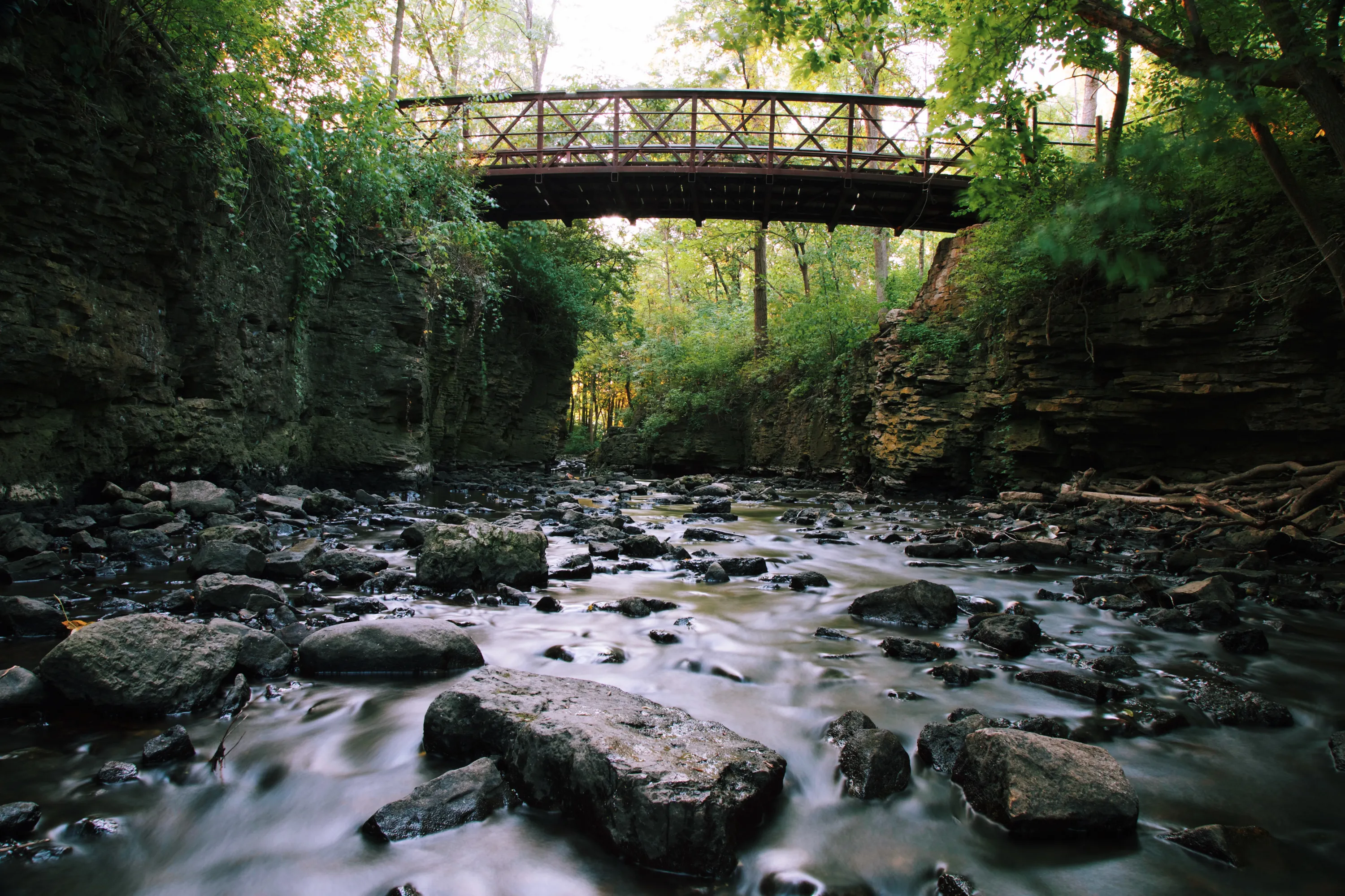 Hike through the Menomonee River at Lime Kiln Park