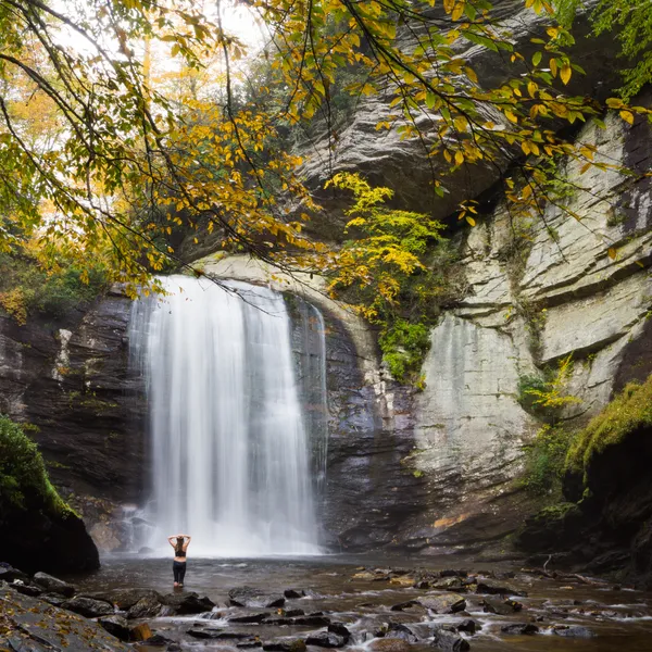 10 Amazing waterfall hikes in North Carolina