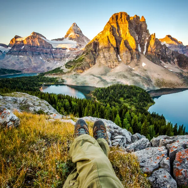 12 Stunning Hikes in the Canadian Rockies