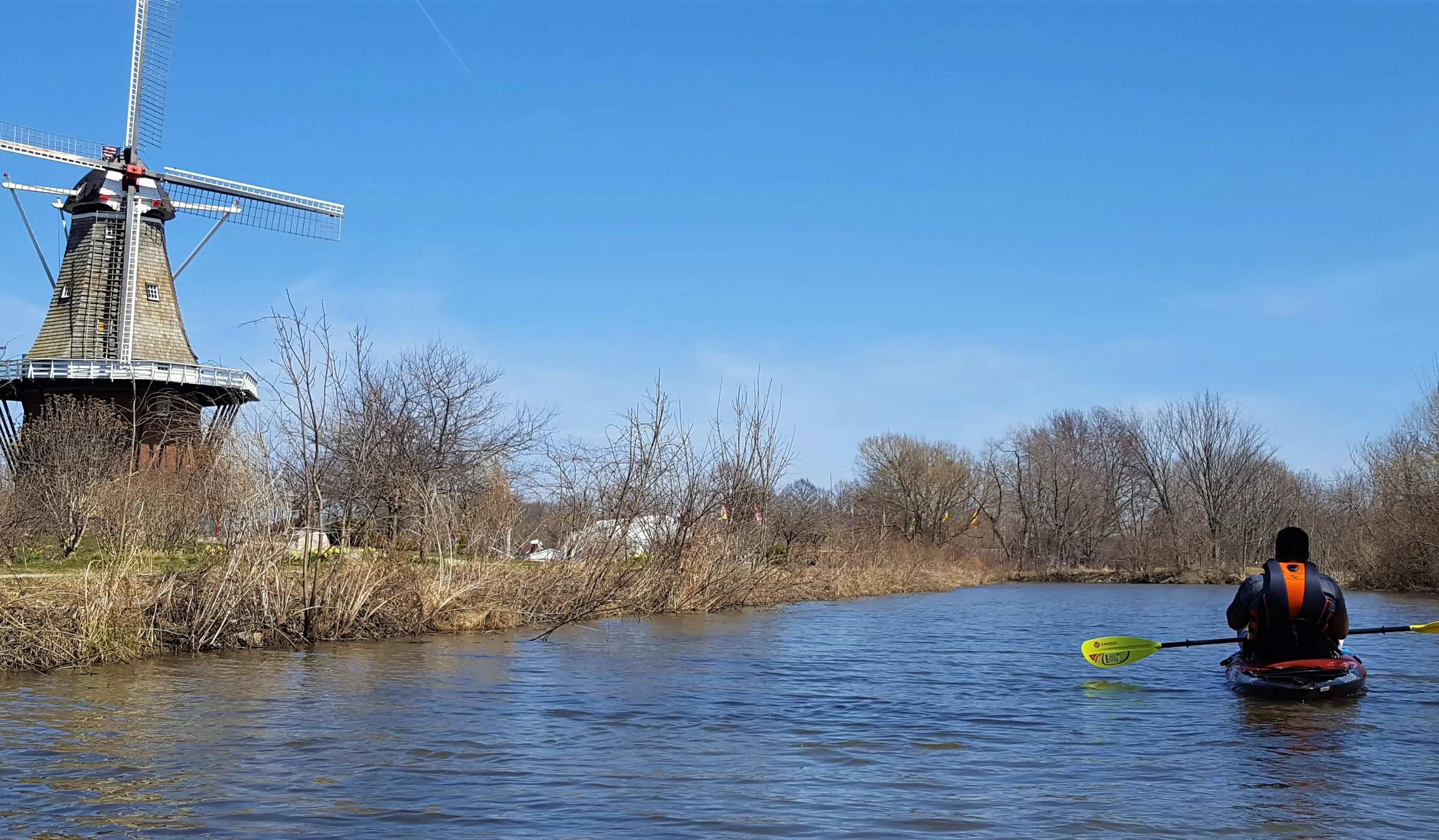 Kayaking Windmill Island