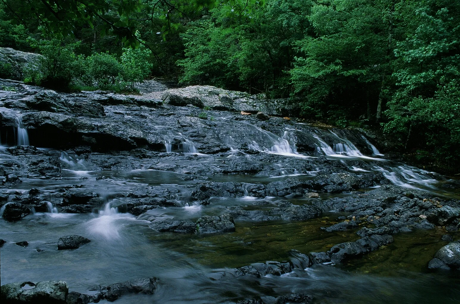 Hike to Little Missouri Falls