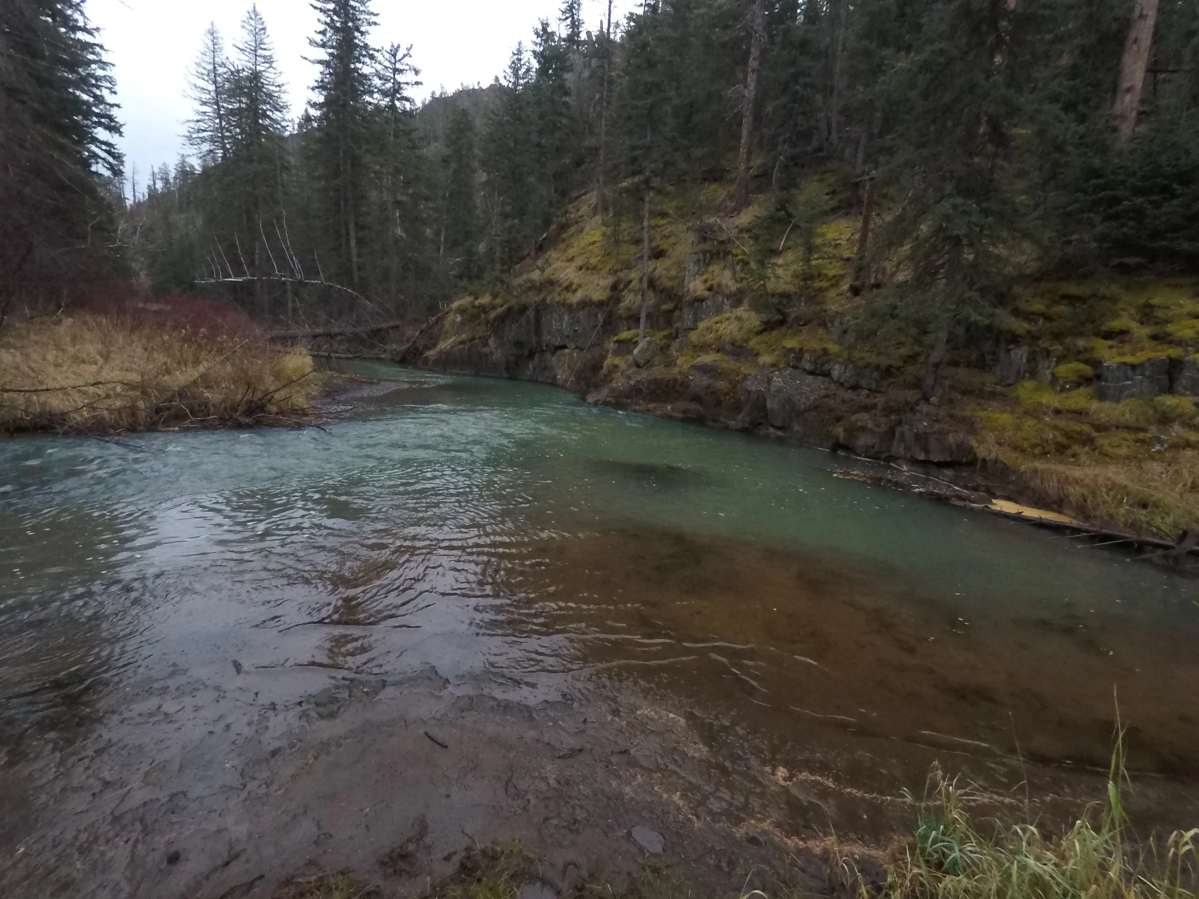 Hike the Deerfield Lake Trail to Slate Creek Convergence