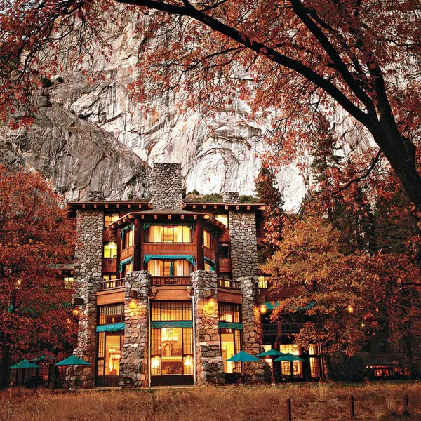 Luxury in the Heart of The Valley: The Majestic Yosemite Hotel