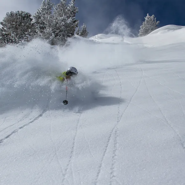 5 Ski Movies to Fuel Your Stoke