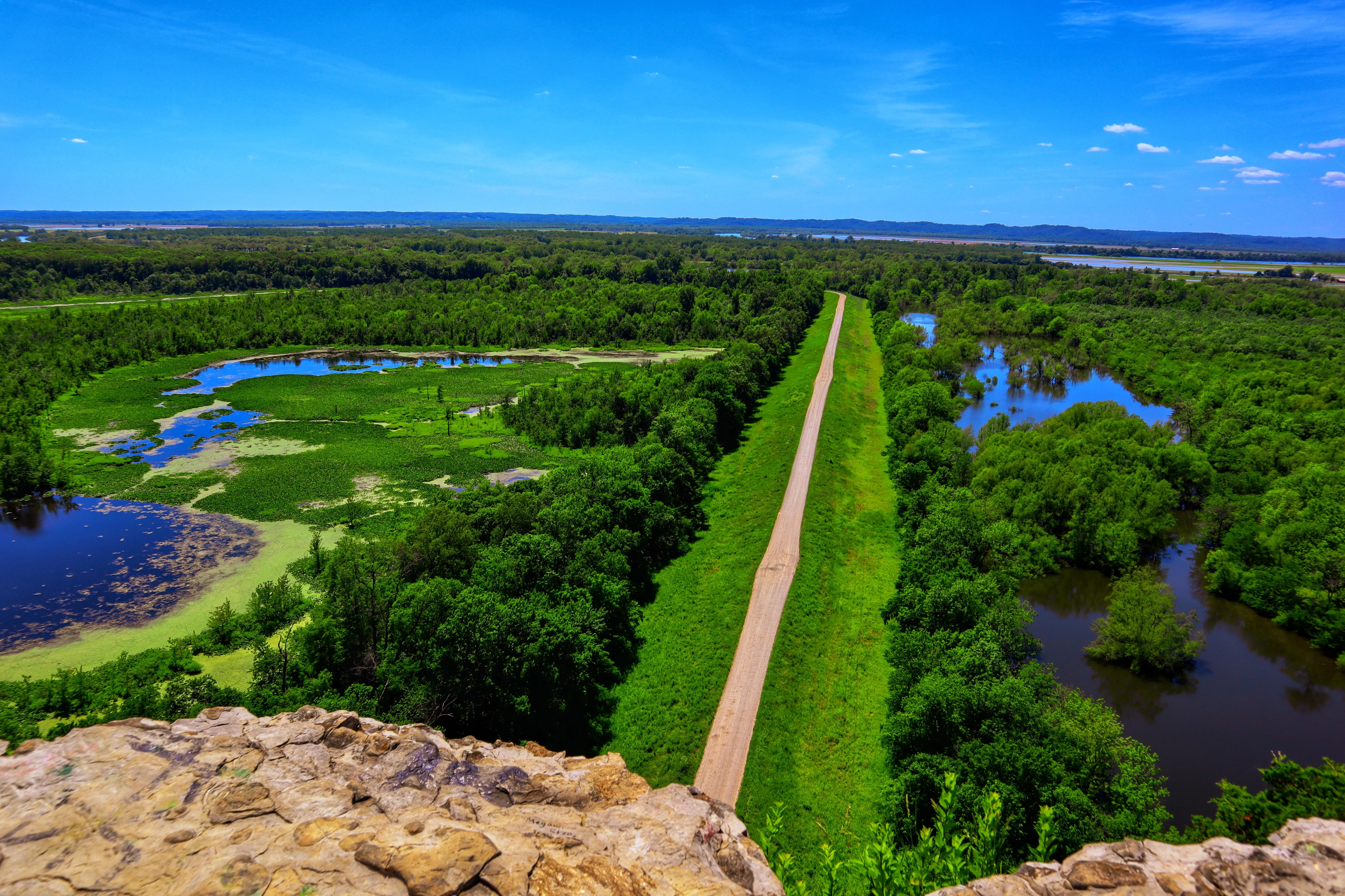 Hike to Inspiration Point at LaRue Pine Hills