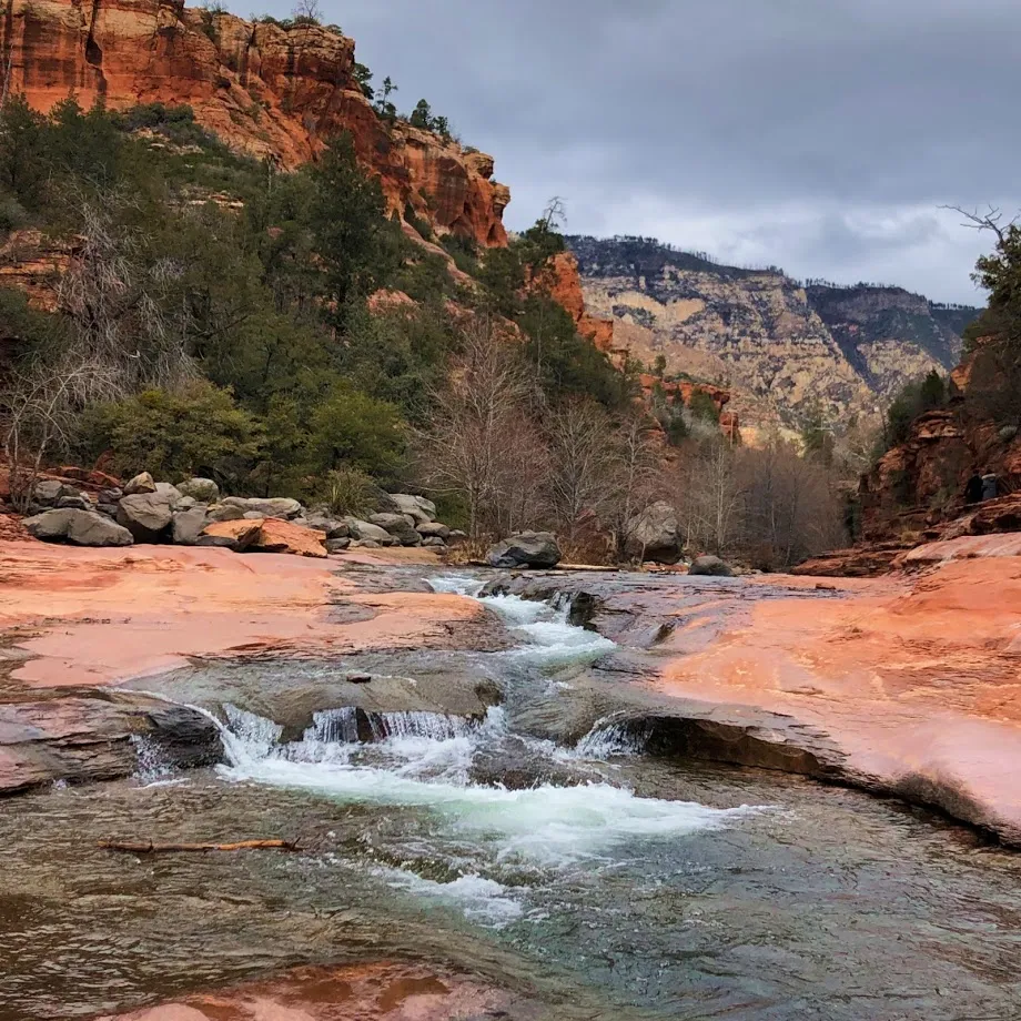 Slide Rock & Clifftop Trail Loop