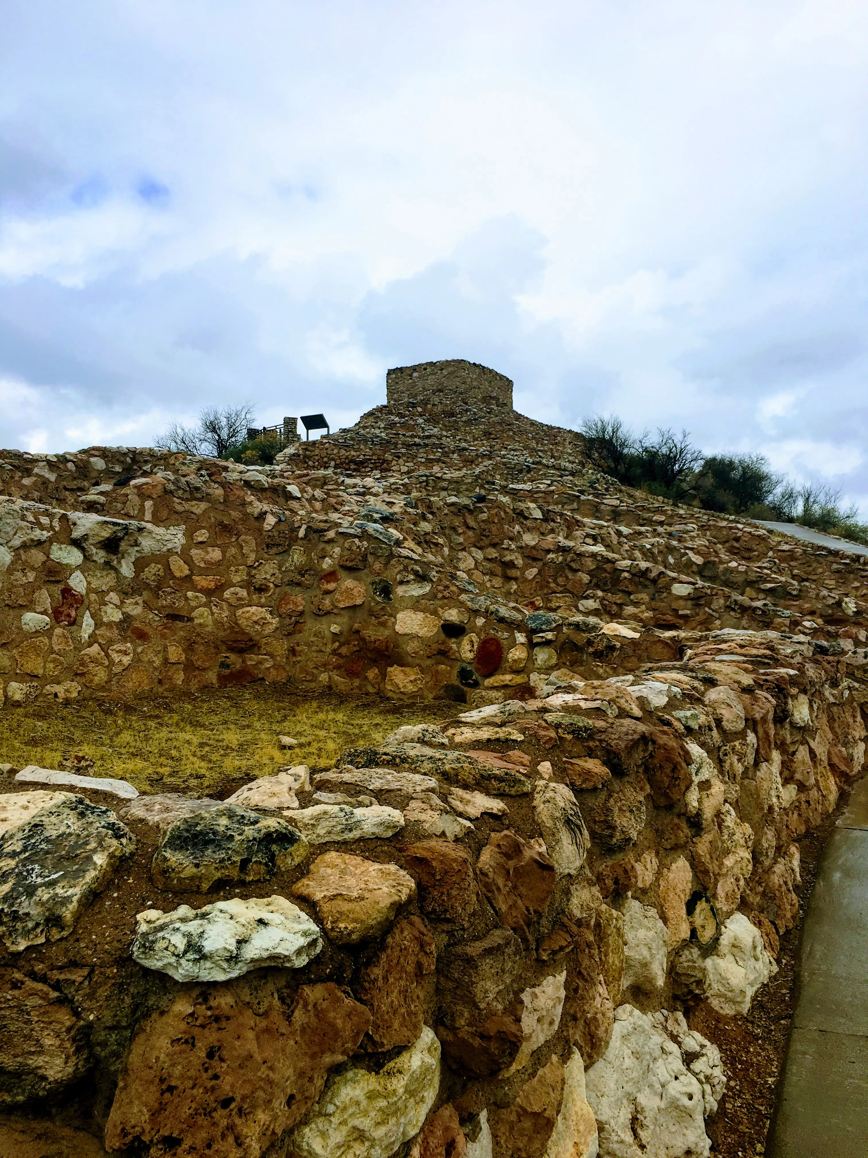 Hike the Tuzigoot Trail 