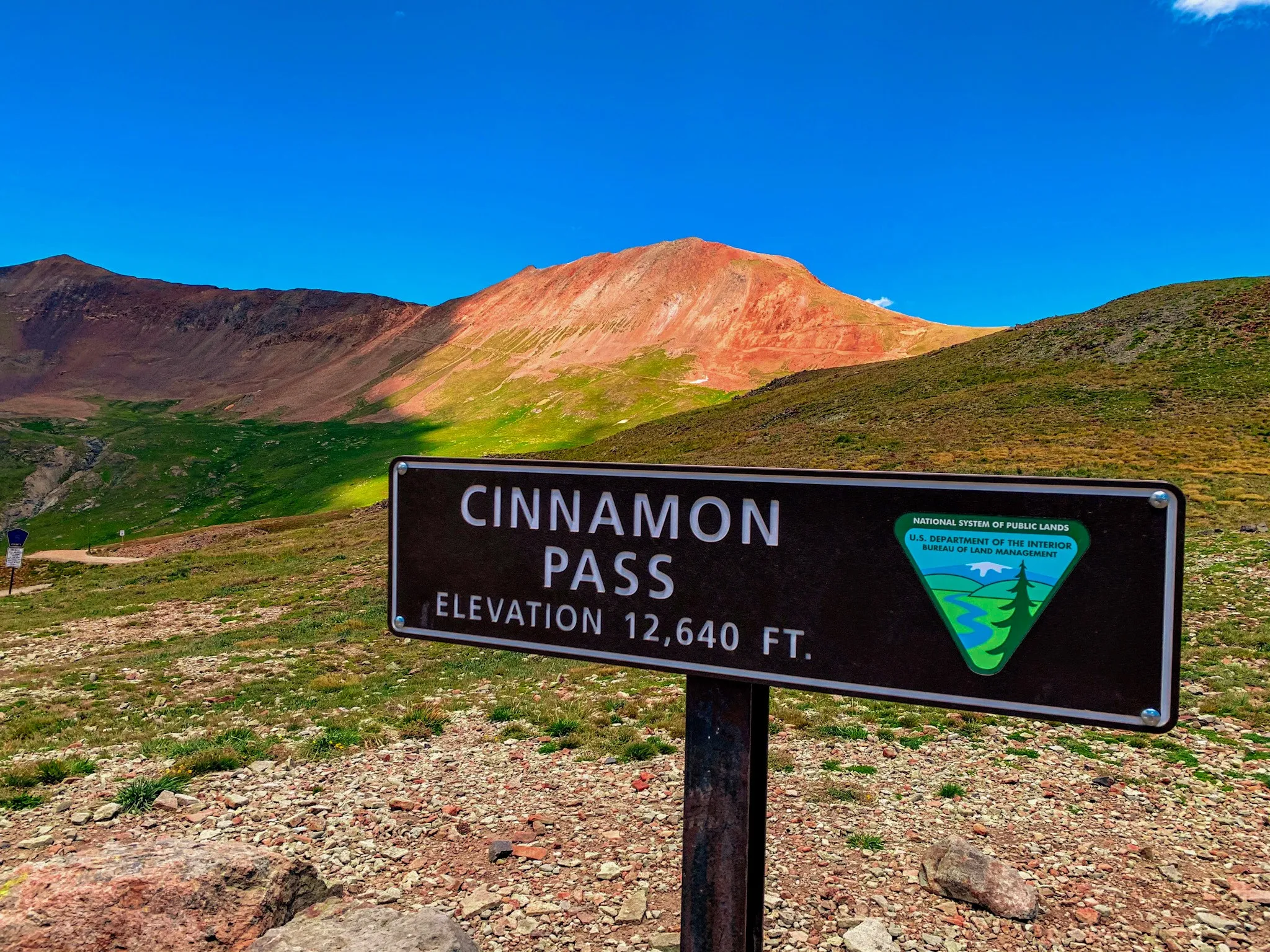 Drive Cinnamon Pass