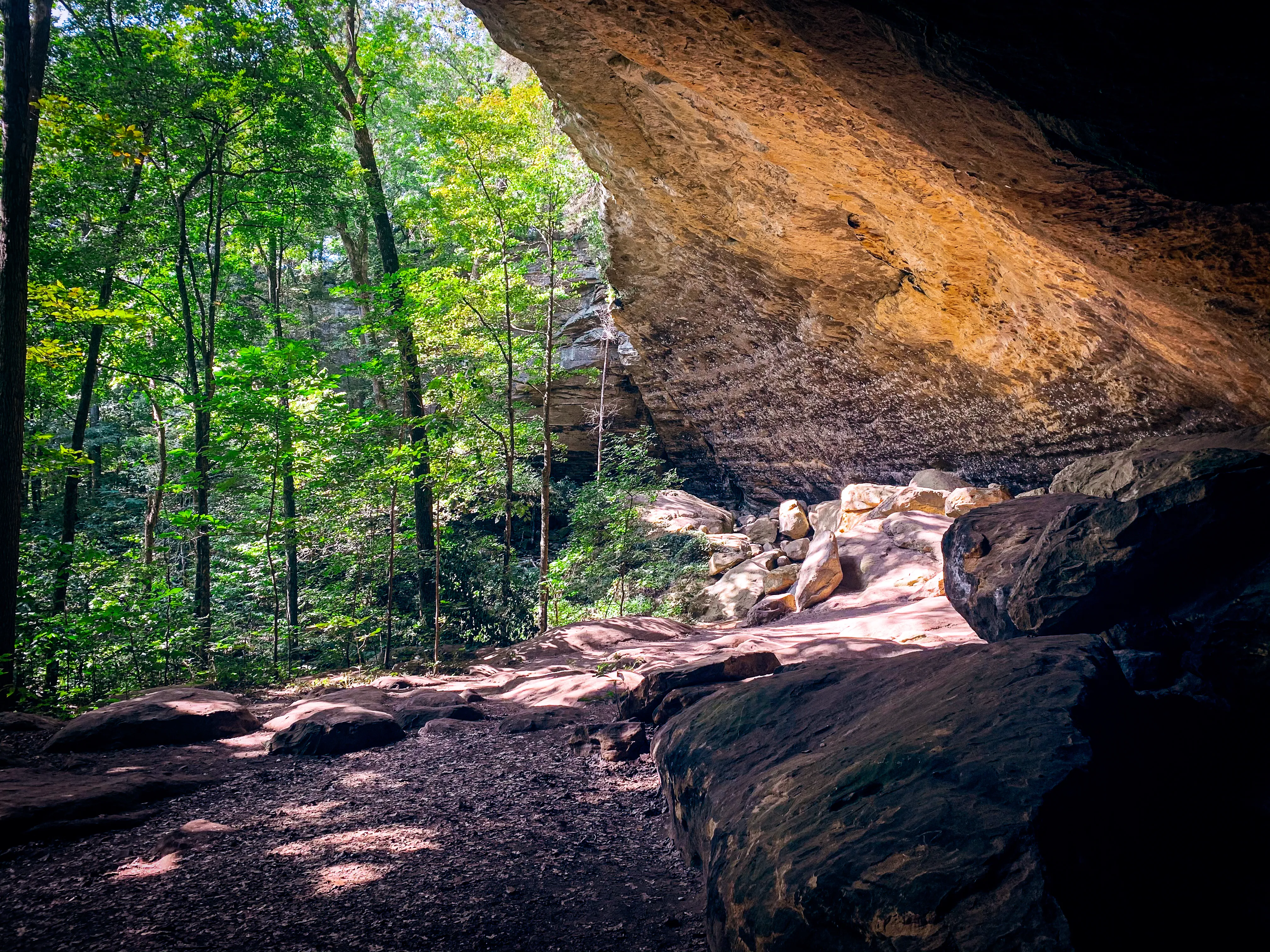 Hike to Hawk's Cave