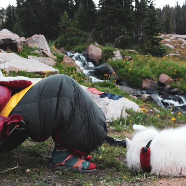 Review: Sierra Designs Women’s Cloud 800 Dridown 20 Deg