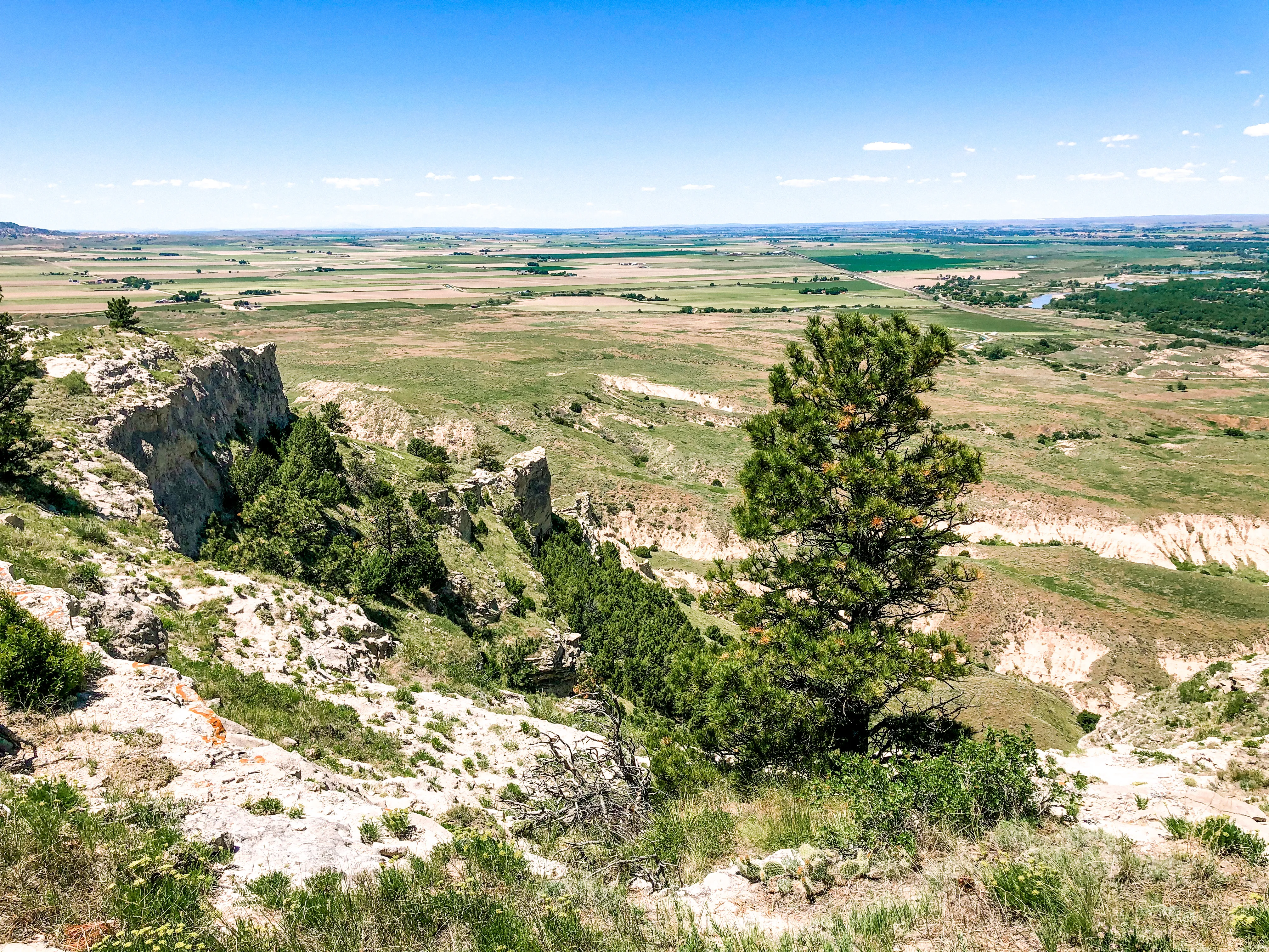 Hike North Overlook Trail