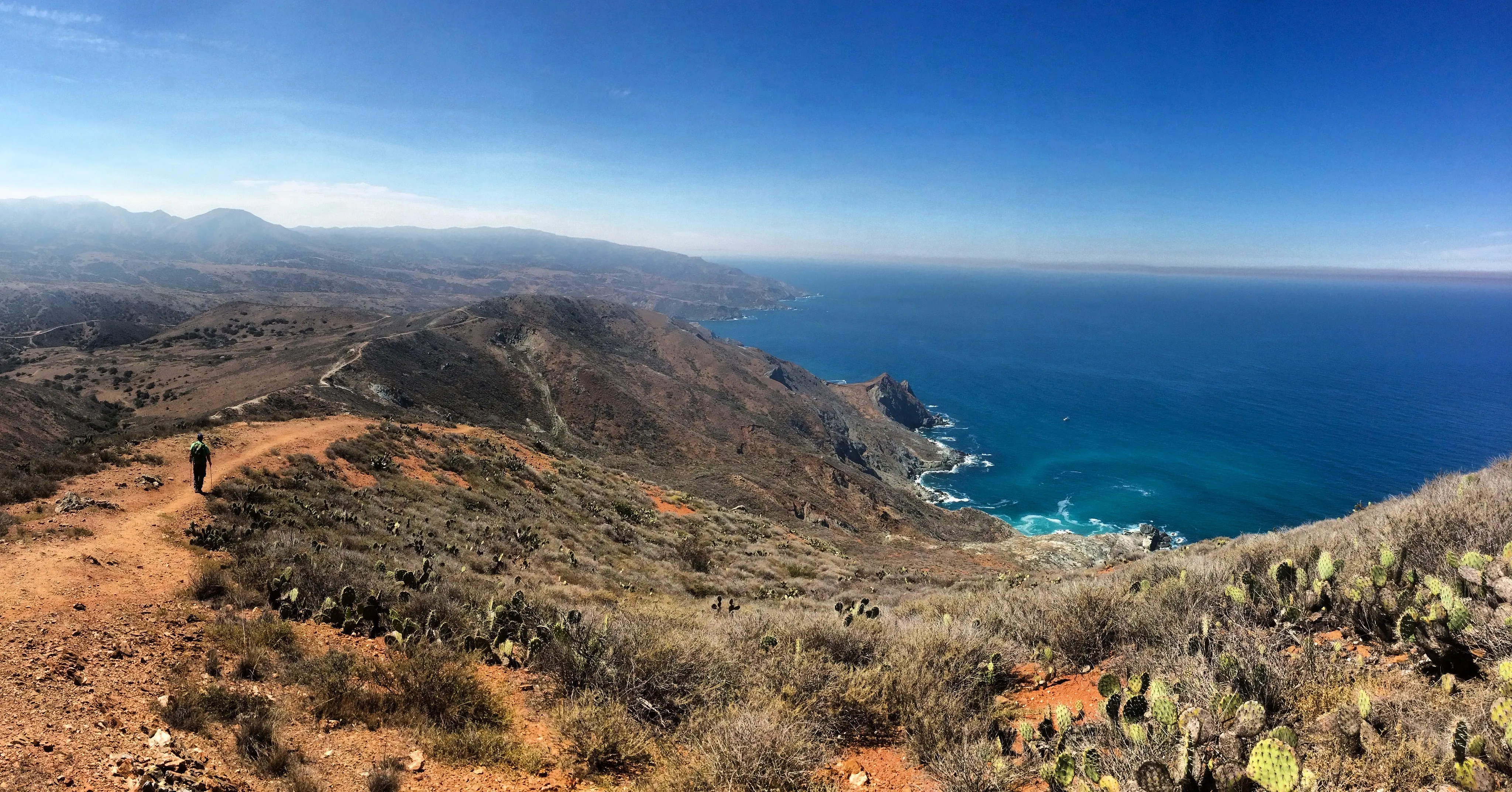 Day Hike across Catalina: Two Harbors to Avalon