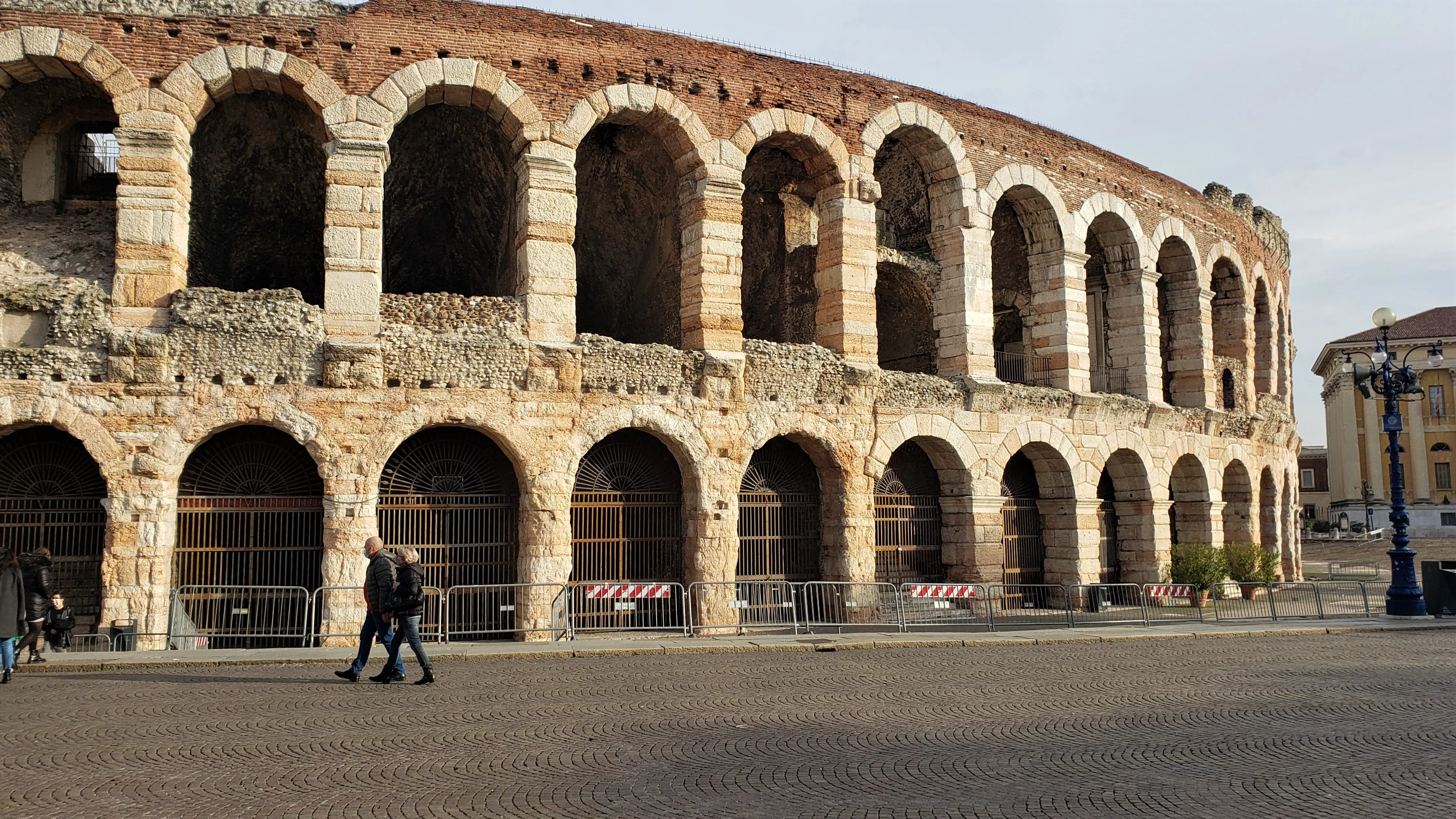 Explore Verona Arena