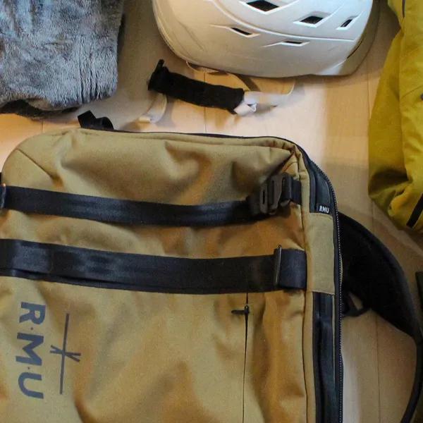 Review: RMU Mountain Briefcase