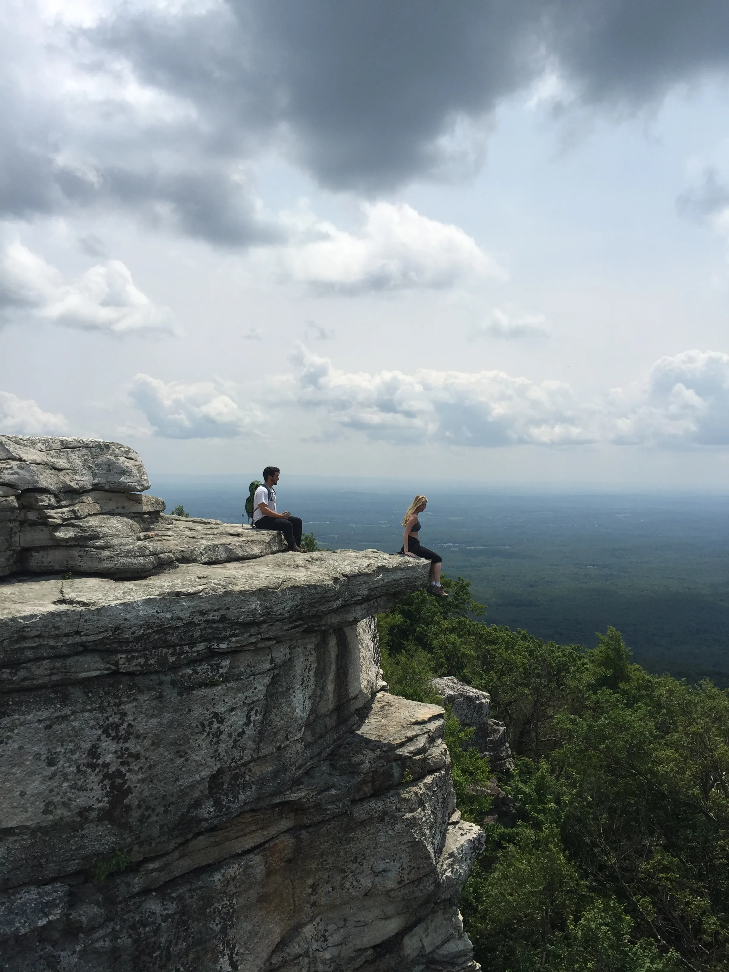Sam's Point Overlook to Ice Cave Trail