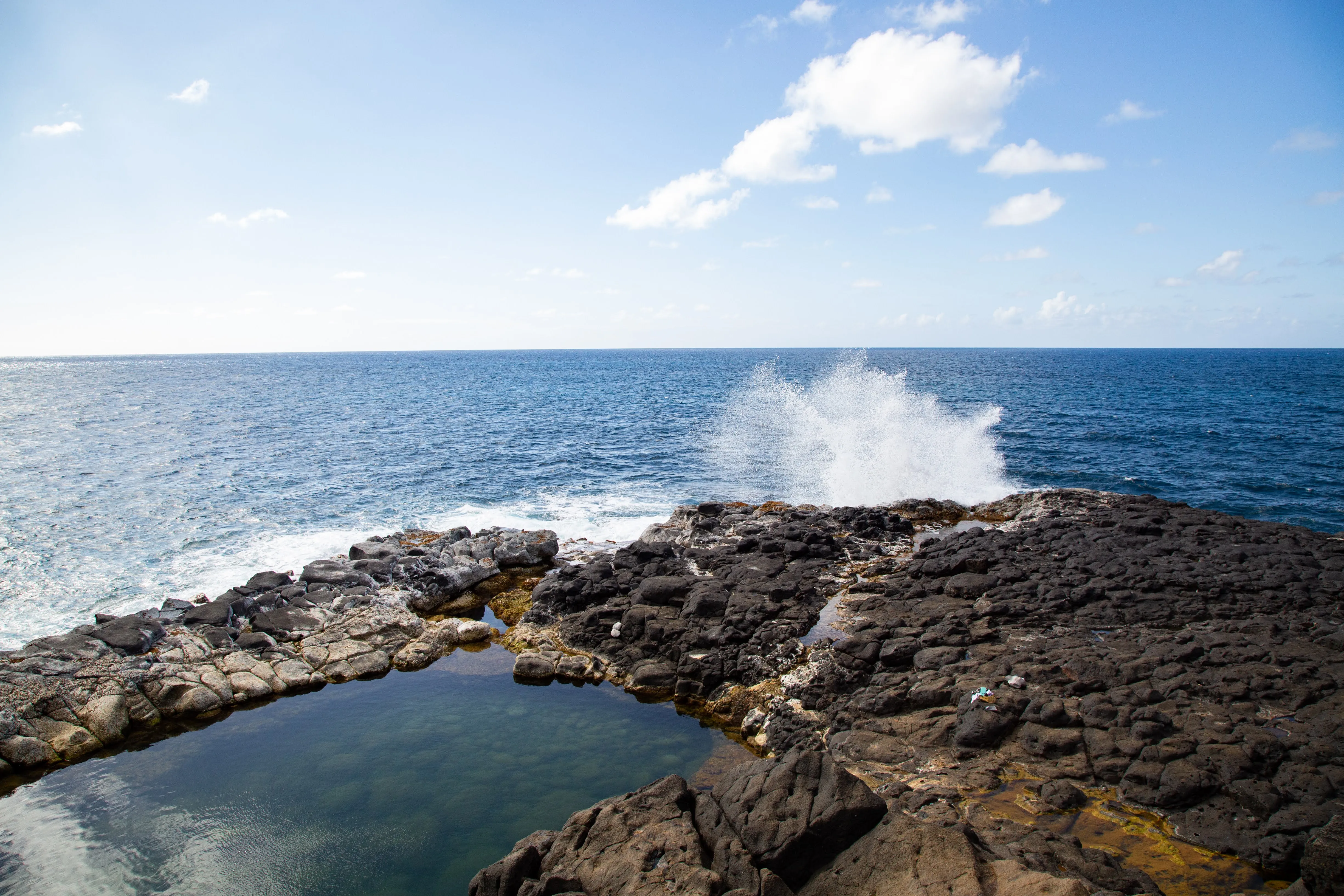Queen's Bath Trail