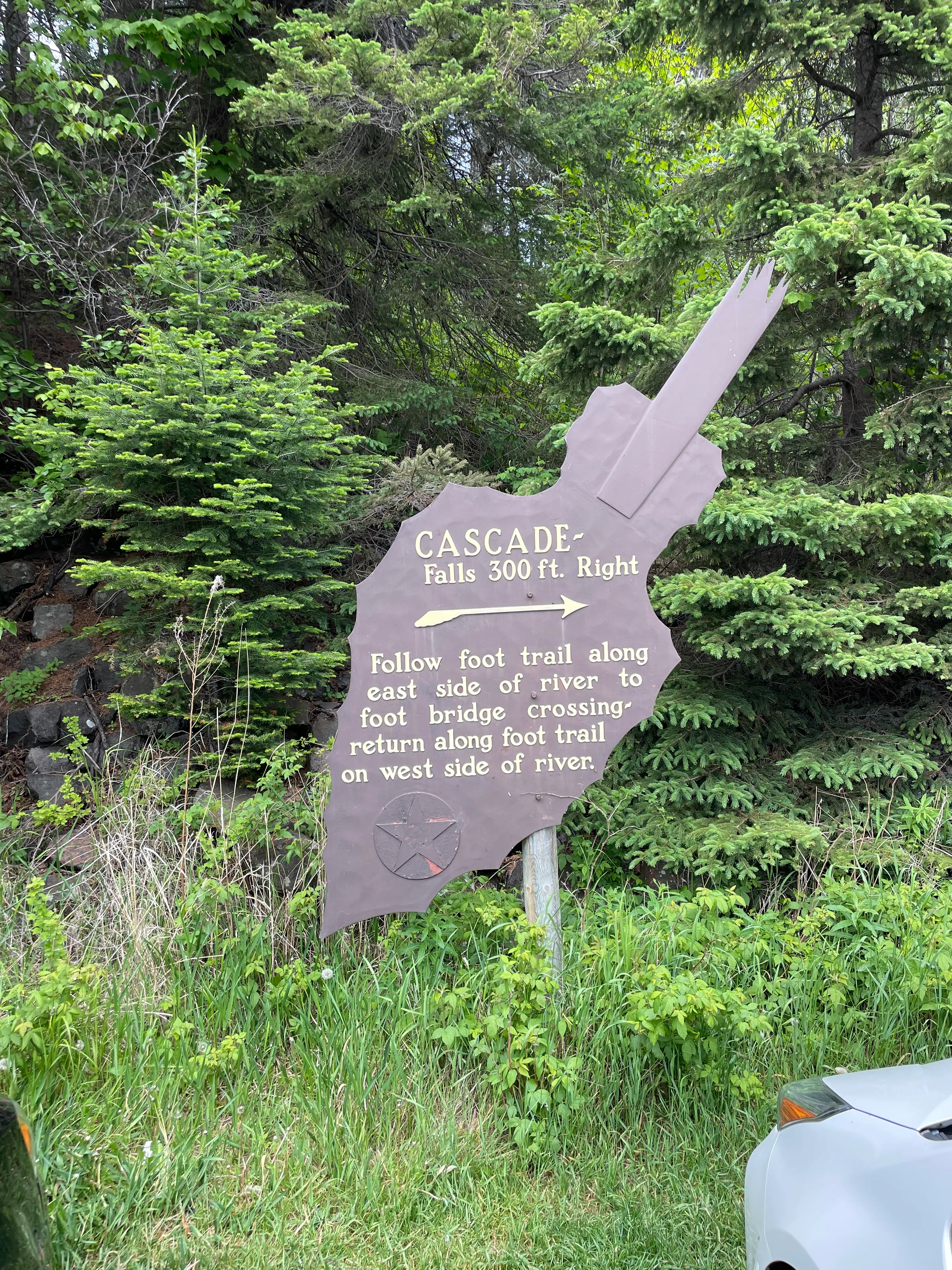 Cascade Falls via Superior Hiking Trail