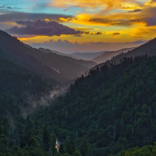10 Amazing places to visit near Great Smoky Mountains National Park