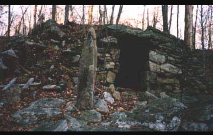 King's Chamber and Moose Hill Loop
