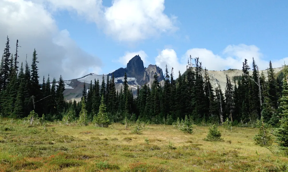 Hike to Helm Lake