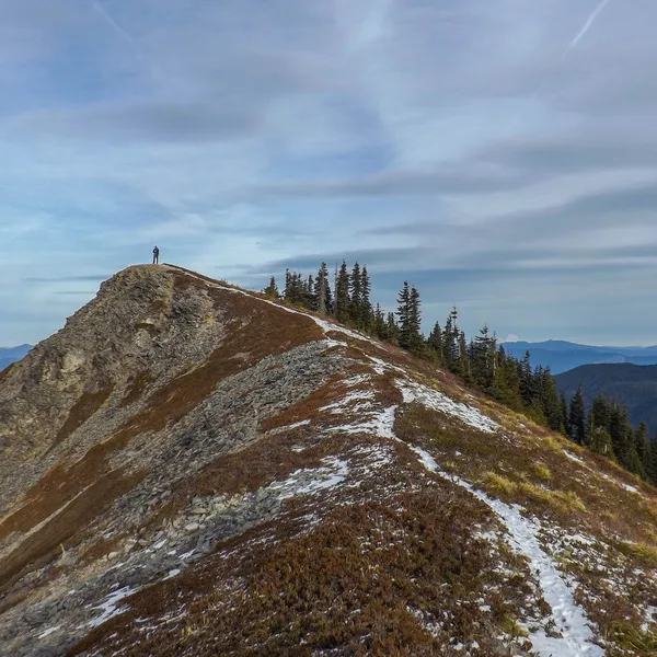 Top 5 Winter Hikes Near Portland