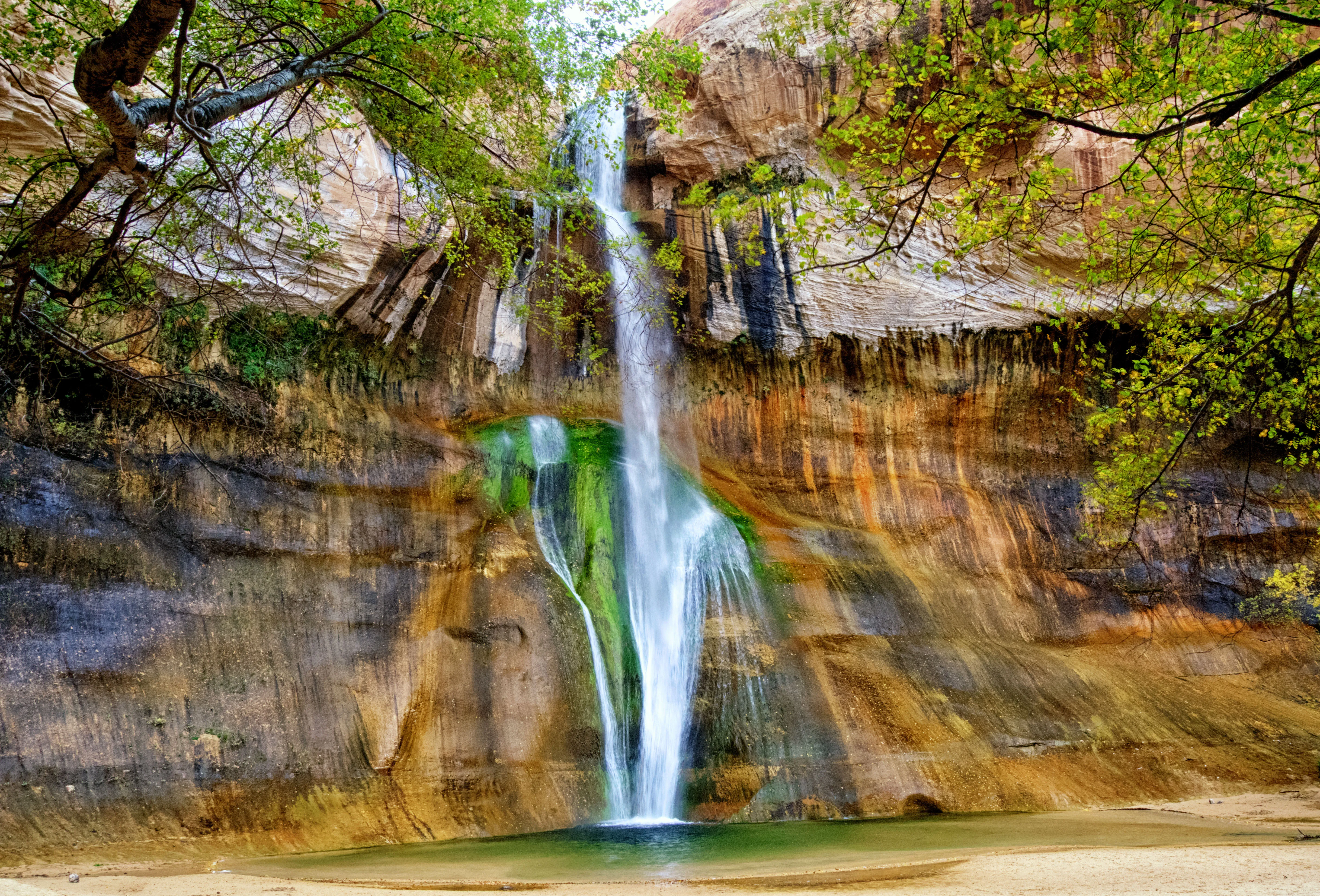 Lower Calf Creek Falls