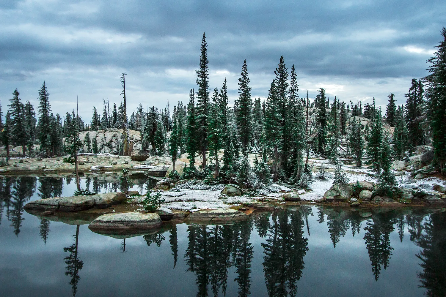 Backpack Chewing Gum Lake