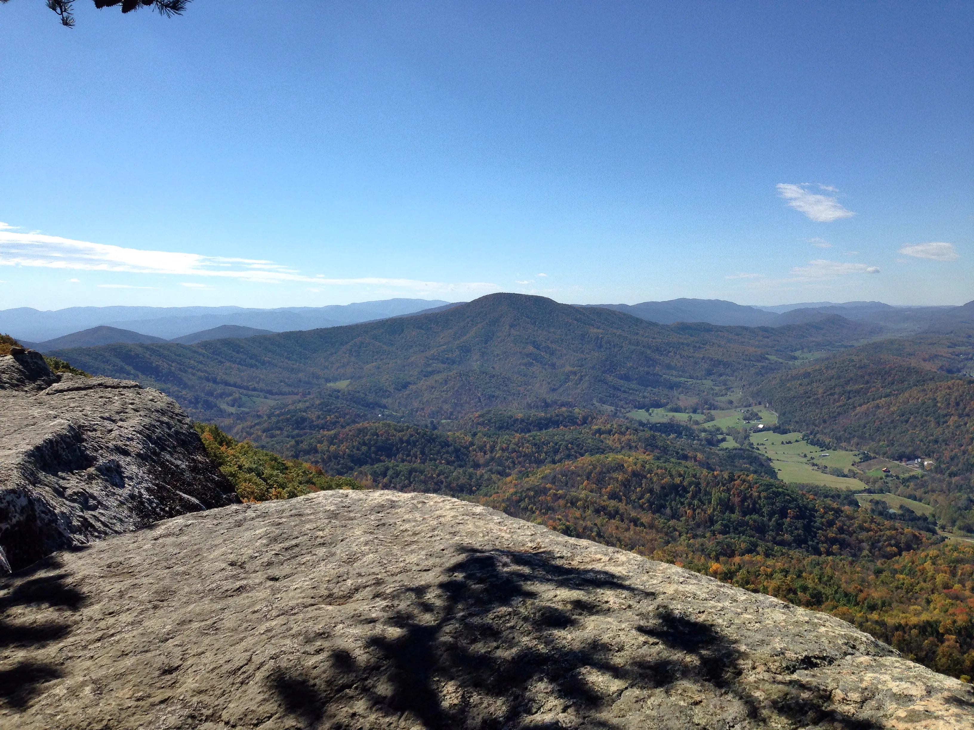 Tinker Cliffs via Andy Lane Trail