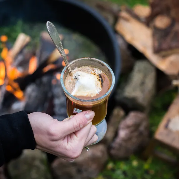 Hot Buttered Rum to Warm Your Bones While Winter Camping