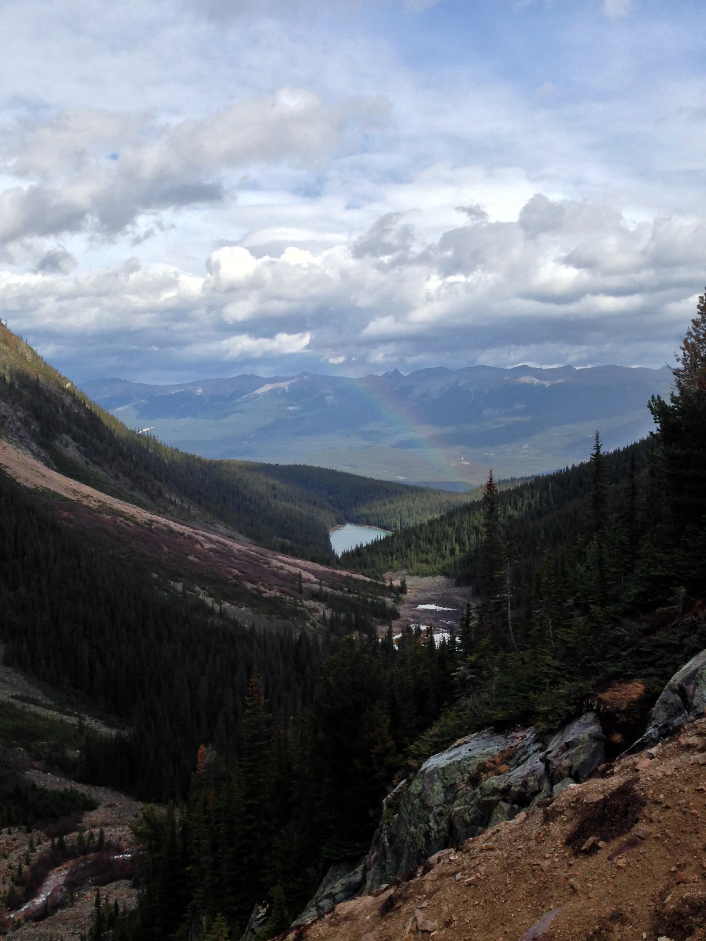 Hike to Geraldine Lakes
