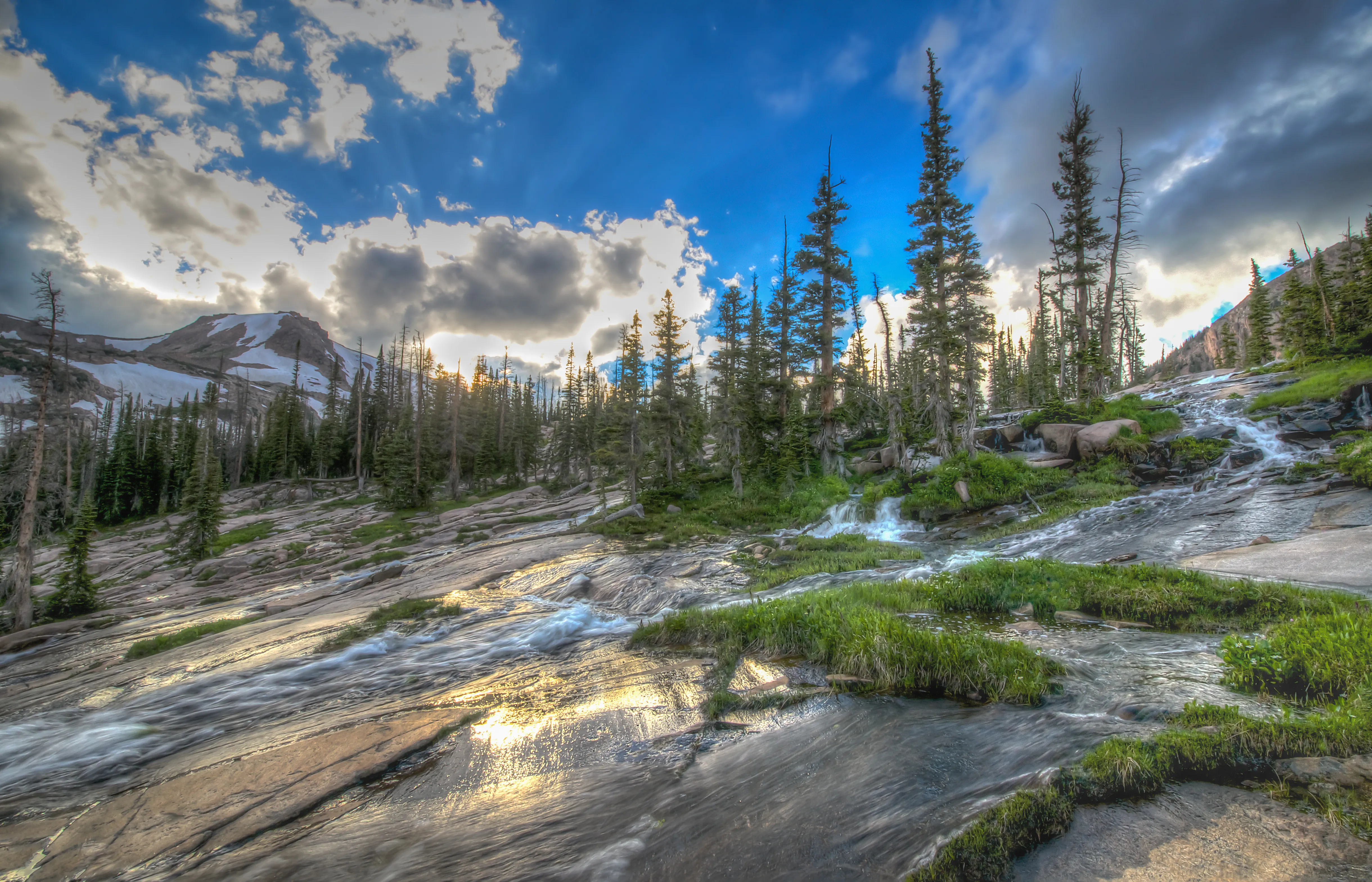 Lower Slide Lake via Rainbow Lakes Trail