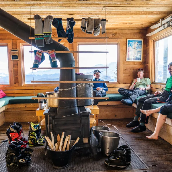 The 8 Best Winter Overnight Adventures In Colorado