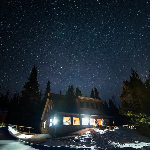 Winter Fitness: 6 Great Indoor Workouts For Snow Days