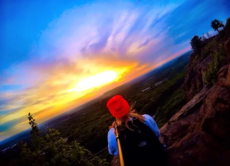 Higby Mountain Trail