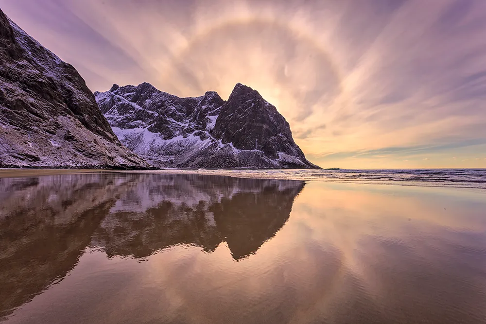 Winter Hike to Kvalvika Beach