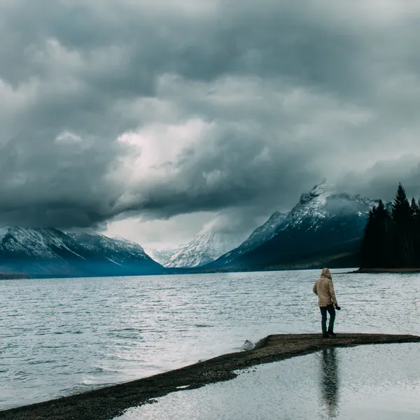 Why Exploring Glacier National Park in the Shoulder Season Was Worth the Cold