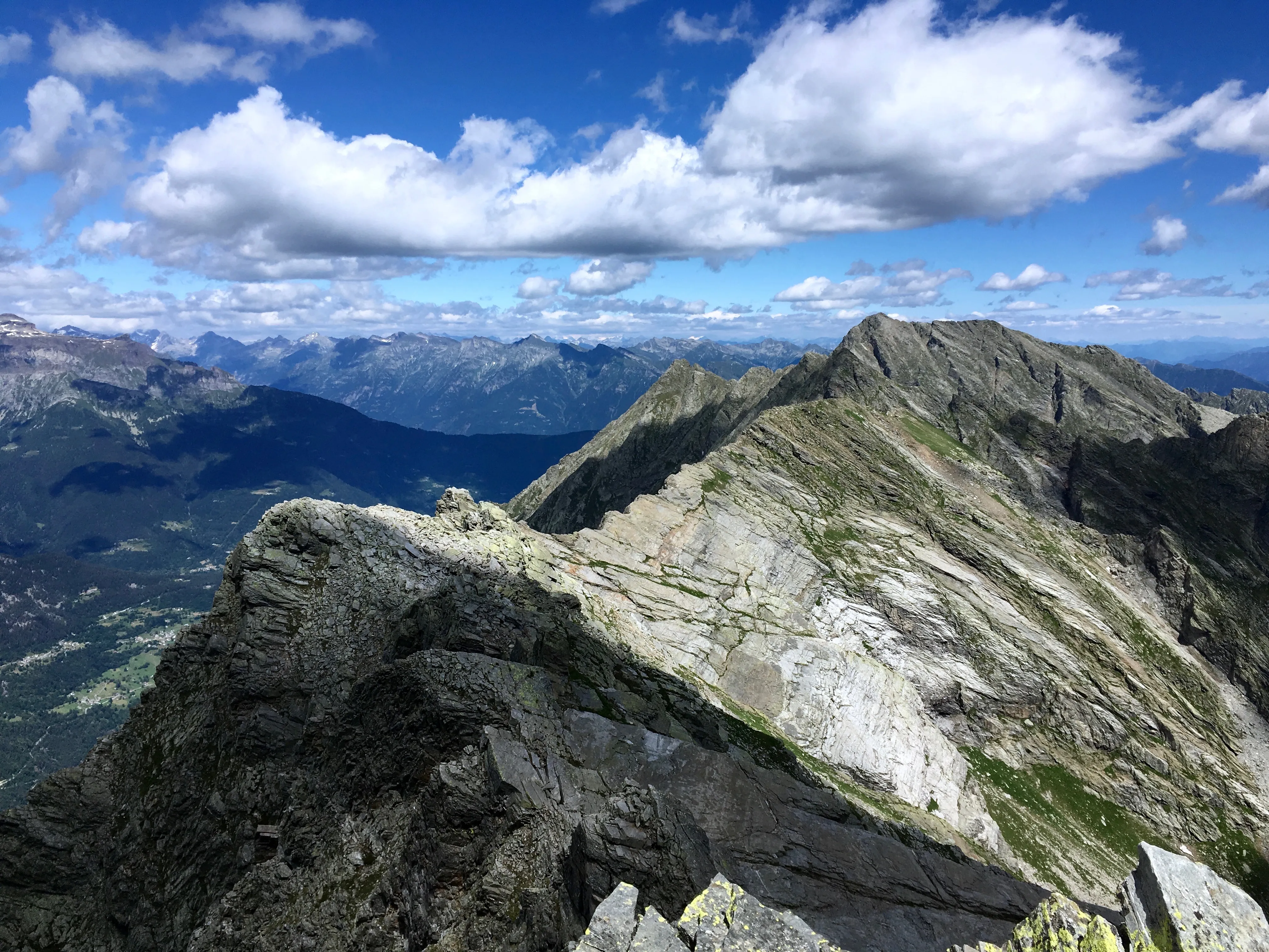 Hike to Gattascosa hut and Camoscellahorn