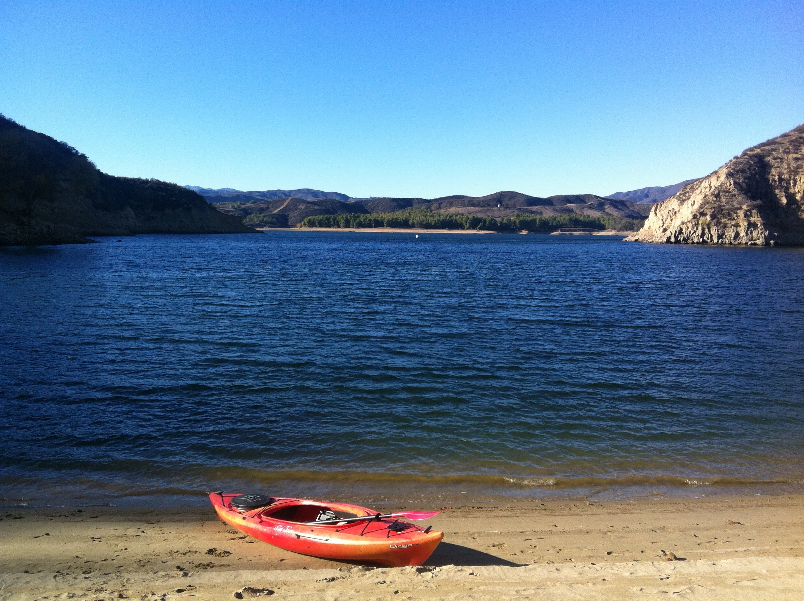 Paddle Castaic Lake State Recreational Area