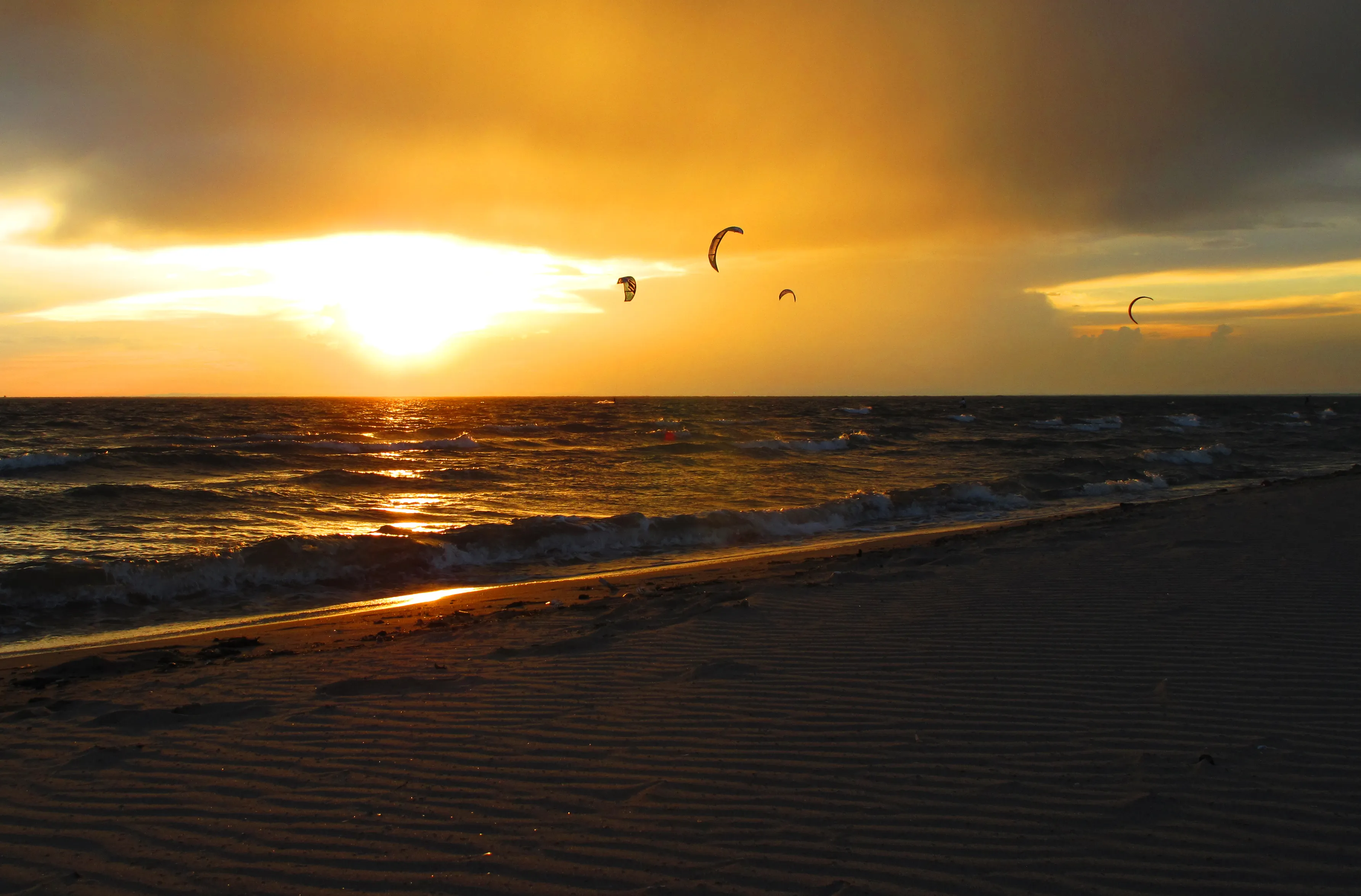 Kitesurf at Beauduc Beach in the Camargue National Park