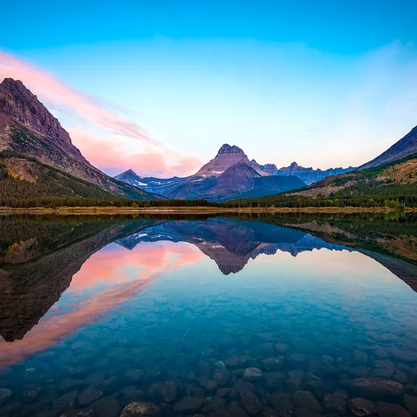 7 Photos of Glacier National Park's Glorious Fall Colors