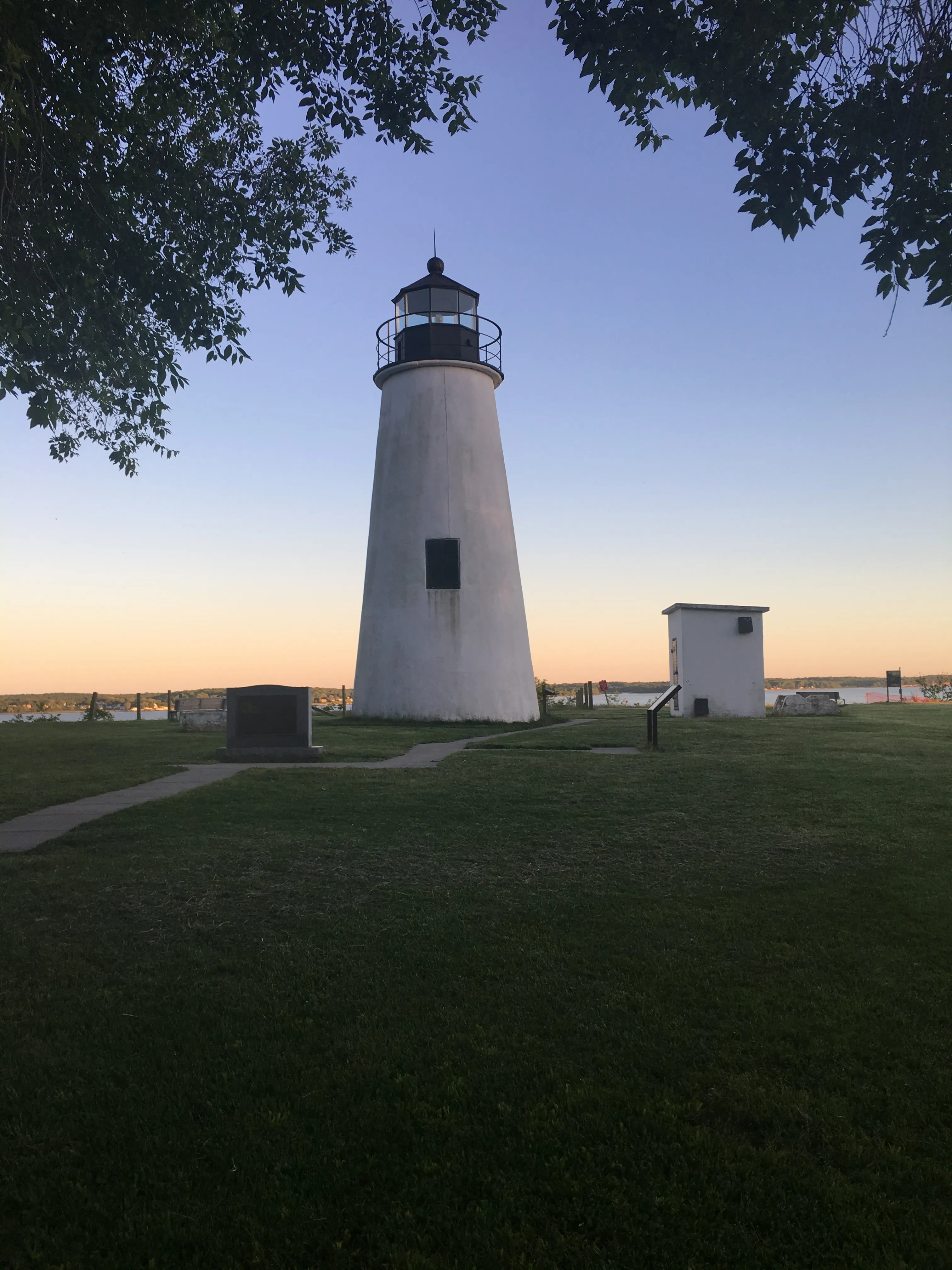 Hike to the Turkey Point Lighthouse in Elk Neck SP