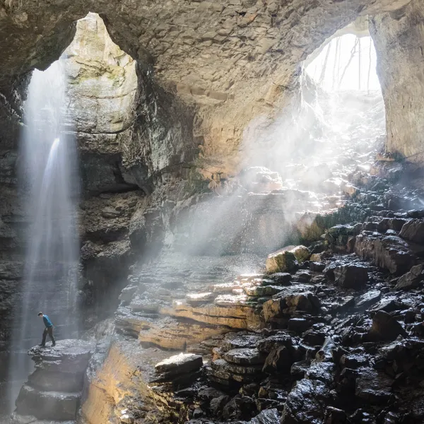 Under the Mountains: An Idiot's Guide to Caving