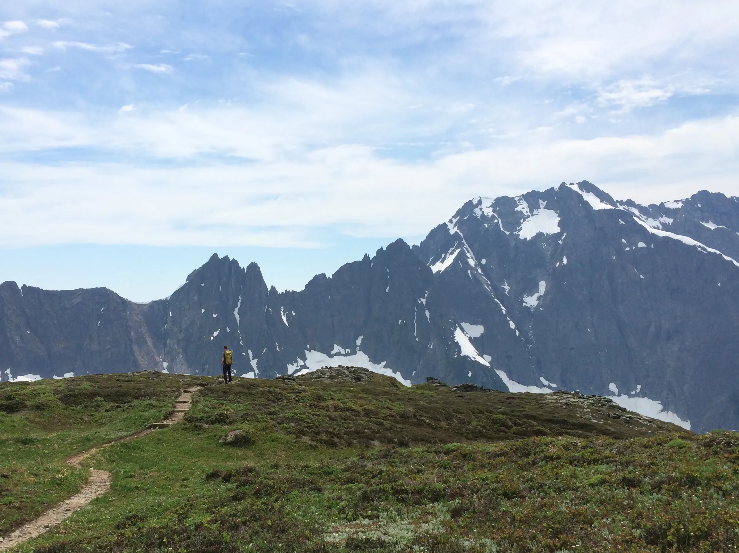 Sahale Arm via Cascade Pass